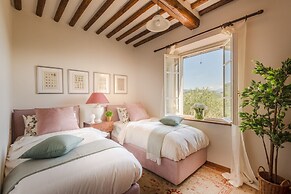 Villa Lontana in Lucca