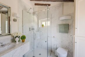 Villa Lontana in Lucca