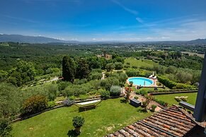 Villa Lontana in Lucca
