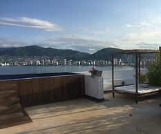 LUXO Villa Acapulco Zona Brisas Guitarrón