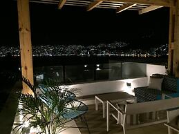 LUXO Villa Acapulco Zona Brisas Guitarrón