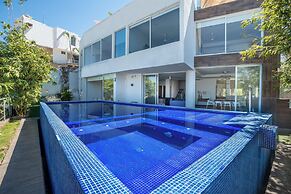 LUXO Villa Acapulco Zona Brisas Guitarrón