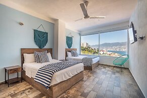 LUXO Villa Acapulco Zona Brisas Guitarrón