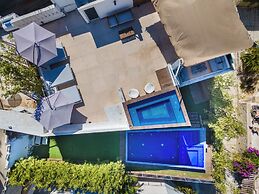 LUXO Villa Acapulco Zona Brisas Guitarrón