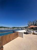 LUXO Villa Acapulco Zona Brisas Guitarrón