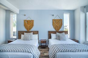 LUXO Villa Acapulco Zona Brisas Guitarrón