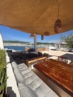 LUXO Villa Acapulco Zona Brisas Guitarrón