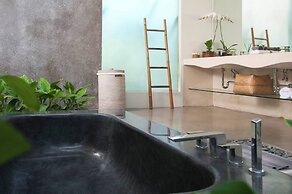 Bestseller Modern 2br Villa In Heart Of Seminyak