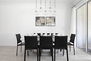 Modern Clean Design Near Disney Top Resort