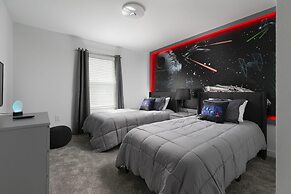 Modern Clean Design Near Disney Top Resort