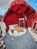 BOHO by THE VIEW LUXE HOTEL