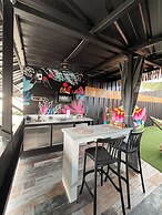 BOHO by THE VIEW LUXE HOTEL