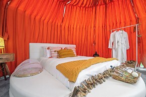 BOHO by THE VIEW LUXE HOTEL