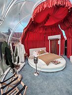 BOHO by THE VIEW LUXE HOTEL