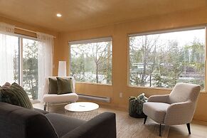 River's Edge Retreat