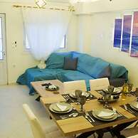 D A Sea Breeze Next to the sea