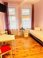 Happy House Hostel. Poznan