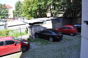 Happy House Hostel. Poznan