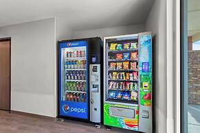 Woodspring Suites Gilbert - Mesa Gateway Airport