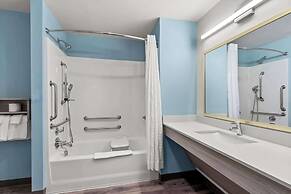 Woodspring Suites Gilbert - Mesa Gateway Airport