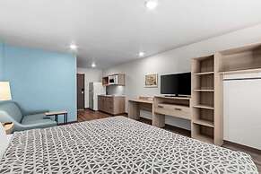 Woodspring Suites Gilbert - Mesa Gateway Airport