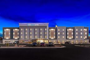 Everhome Suites Glendale Sports Entertainment District