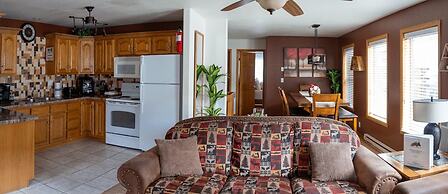 Alpenglow Three Bedroom Two Bath A15