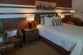 Alpenglow Three Bedroom Two Bath XL A16