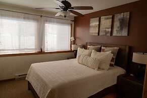 Alpenglow Three Bedroom Two Bath XL A16