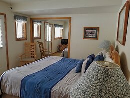 Cascade Three Bedroom Three Bath C03