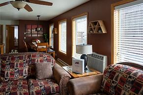 Alpenglow Three Bedroom Two Bath XL A17