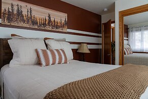 Alpenglow One Bedroom One Bath A18