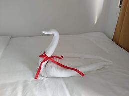 Shore2 Residences Tower2