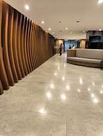 Shore2 Residences Tower2