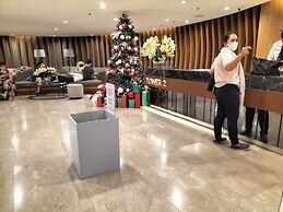 Shore2 Residences Tower2