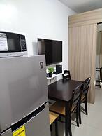 Shore2 Residences Tower2