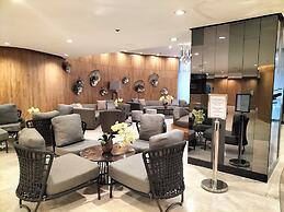 Shore2 Residences Tower2