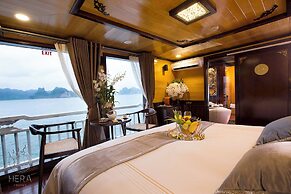 Hera Grand Luxury Cruise Ha Long Bay