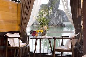Hera Grand Luxury Cruise Ha Long Bay