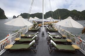 Hera Grand Luxury Cruise Ha Long Bay
