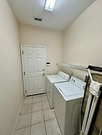 Grand Fabulous 4BR Pool Home Near Disney