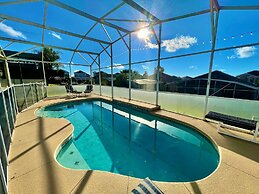 Grand Fabulous 4BR Pool Home Near Disney