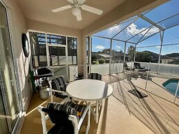 Grand Fabulous 4BR Pool Home Near Disney