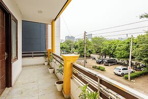 Lime Tree Premier Near Medanta Medicity