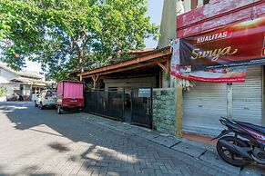 OYO Life 94040 Agung Home Stay