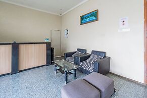 OYO Life 94040 Agung Home Stay