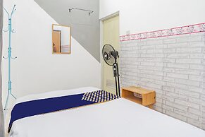 OYO Life 94040 Agung Home Stay