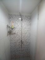 OYO 94044 Gateway Cicadas By Hj Property