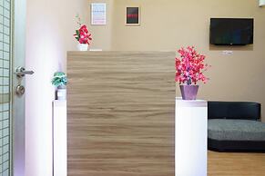 OYO 94044 Gateway Cicadas By Hj Property