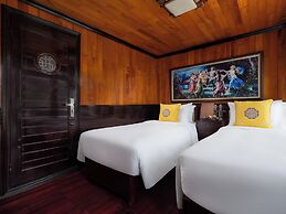 Hera Classic Boutique Cruise Ha Long Bay